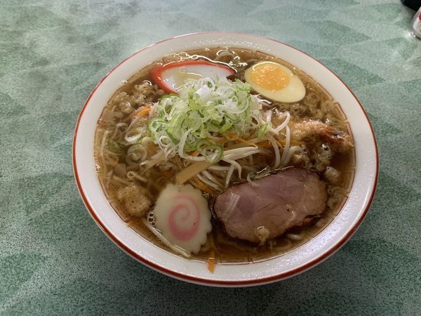 「天ぷらラーメン 570円」@食堂 二葉の写真