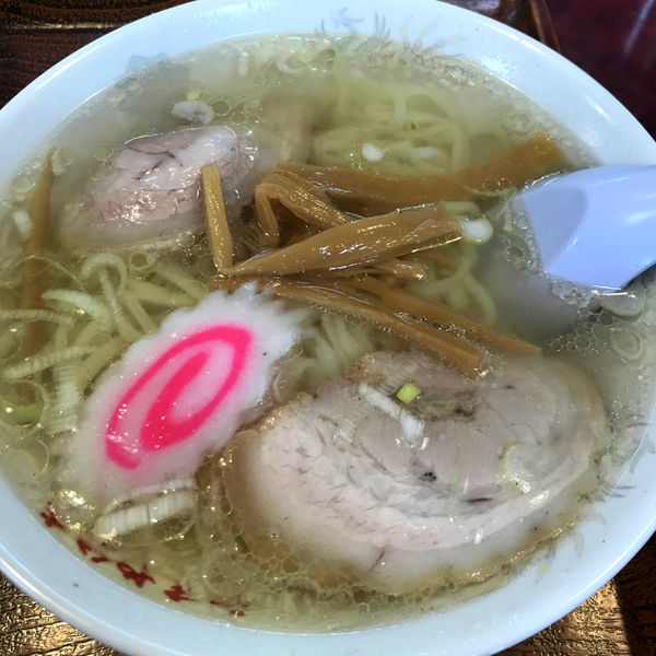 「Dランチ　800円（塩ラーメン　半ライス　生卵）」@やまや食堂 分店の写真