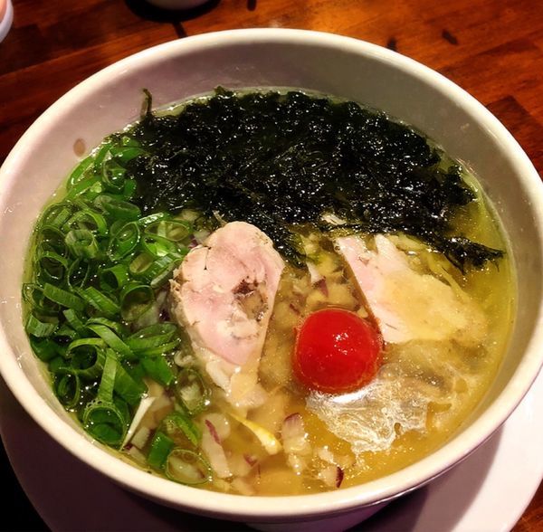 「塩ラーメン(タチウオ)」@遊飯家 酒舞の写真