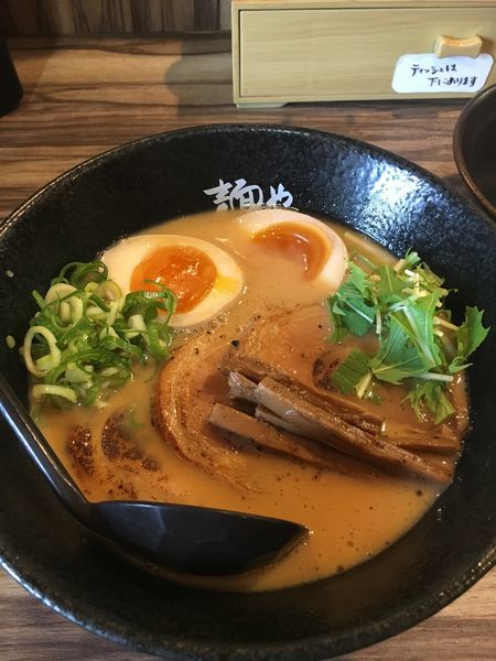 「炙り豚らーめん」@麺や ふくわらいの写真