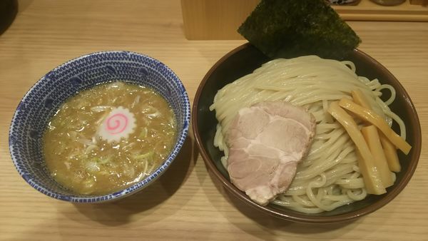 「つけめん」@舎鈴 JRさいたま新都心ビル店の写真