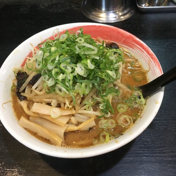 「７番ゴールド」@ドレファラシドの写真