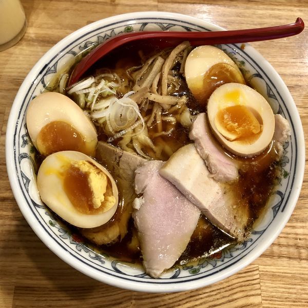 「【限定】鶏中華 肉増 ￥950 ＋味玉￥100＋味玉￥100」@くじら食堂 nonowa東小金井店の写真