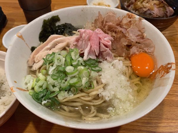 「伊吹いりこの背脂まぜそば」@麺屋 ひな多の写真