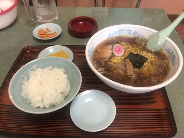 「ラーメン餃子セット」@中華料理 三龍亭の写真