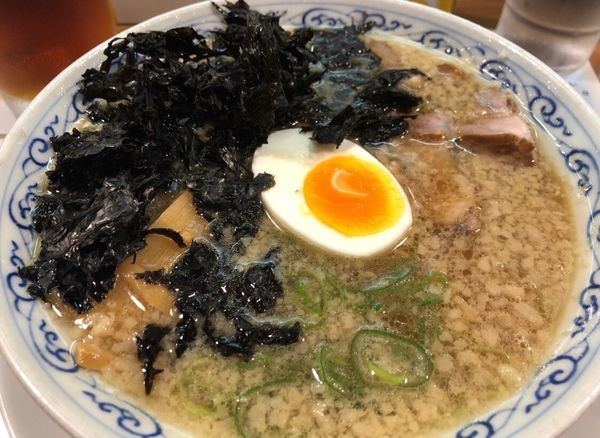「背脂ラーメン岩海苔トッピング」@みつやの写真