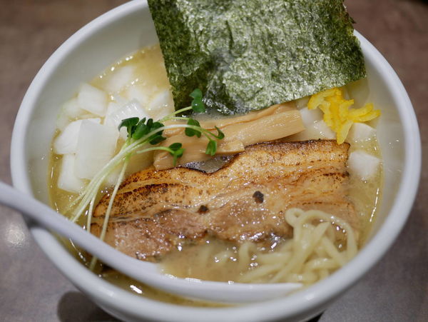 「ホタテ69らーめん」@NOODLE SOUNDSの写真