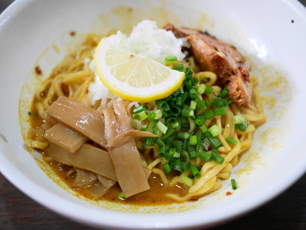 「カレーばんめん」@麺食堂 一真亭 南千住店の写真