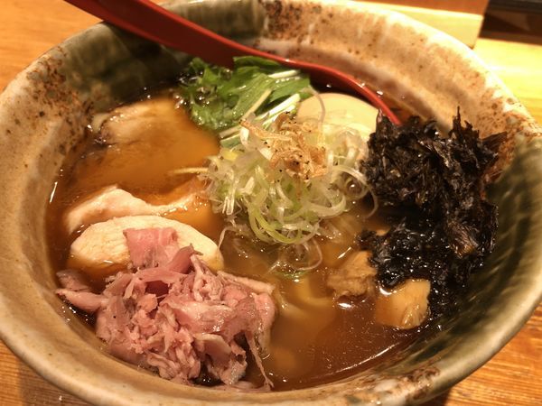 「得製焼きあご塩らー麺」@焼きあご塩らー麺 たかはし 新宿本店の写真