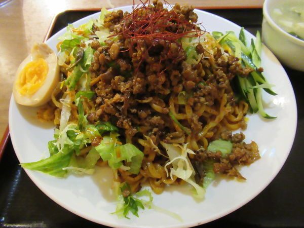 「汁なし担々麺（780円）」@揚子江の写真