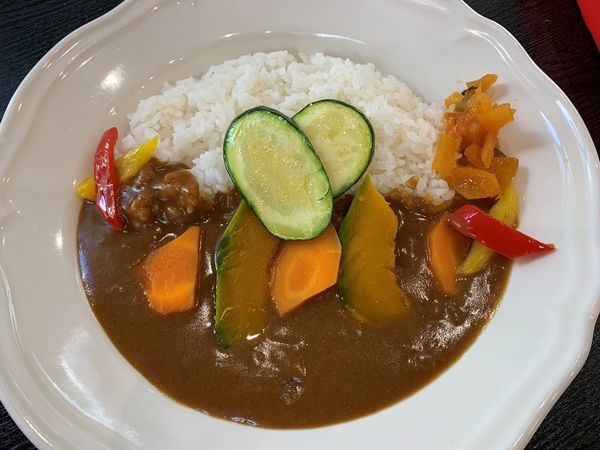 「野菜カレー（サラダ付）」@カフェレストラン それいゆさんさんの写真