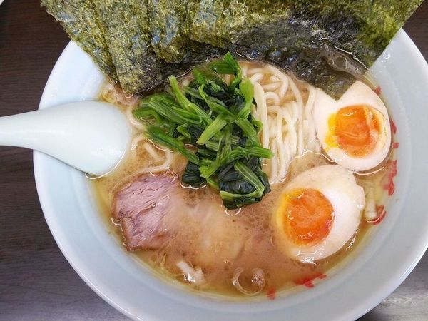 「味玉らーめん＋のり」@人形町らーめん いなせの写真