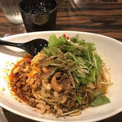 汁なし辛さ3シビレ4