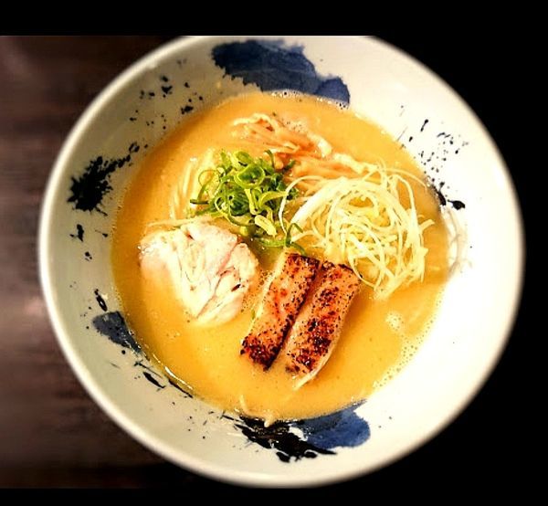 「濃厚鶏そば」@鶏そば 雫一 大袋店の写真