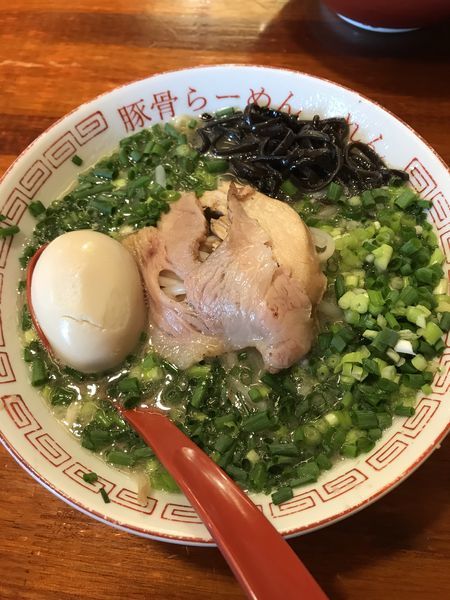 「博多ネギらーめん+替玉（¥900）」@豚骨らーめん れんの写真