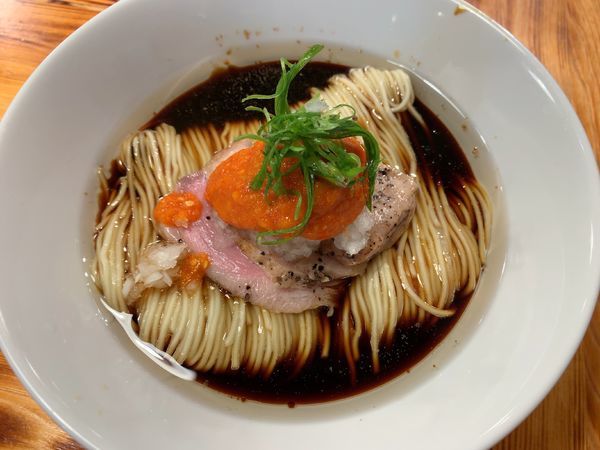 「特選ハラペーニョの油そば 〜鴨焼豚付き〜1000円」@柴崎亭 梅丘店の写真