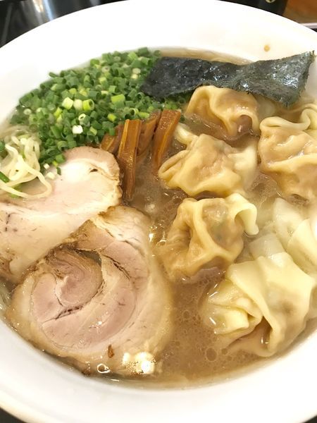 「雲呑麺 大盛」@らーめん 茂木の写真