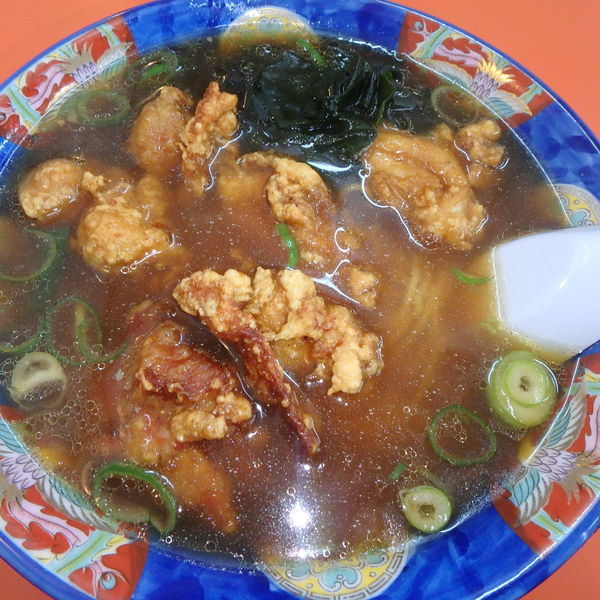 「鶏唐揚げそば800円」@大黒屋の写真