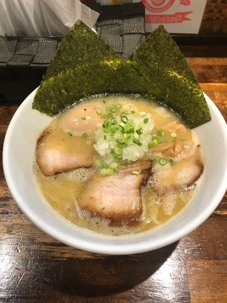 「全部乗せ濃厚鶏白湯ラーメン」@麺屋ことぶきの写真