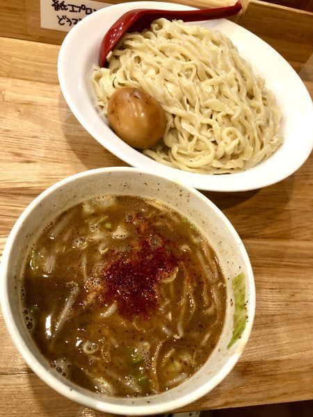 「【限定】燻製豚骨魚介つけ麺 ￥1250」@くじら食堂 nonowa東小金井店の写真