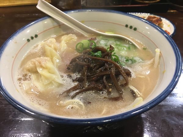 「海老ワンタン麺」@麺の坊 砦の写真