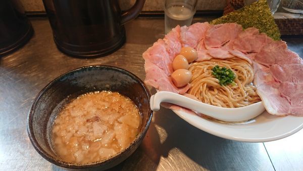 「ゴロゴロお肉の悶絶背脂つけ麺肉マシ」@さんじの写真