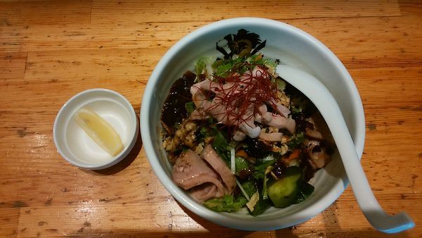 「鴨冷やし中華フォアグラかけ」@満鶏軒の写真