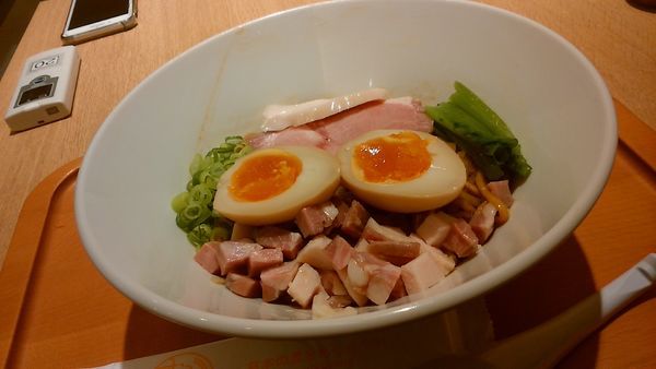 「[麺や福はら]③大和肉鶏の香味まぜそば　900円」@むぎくらべの写真