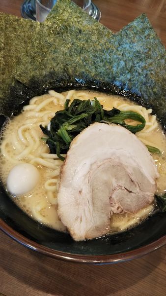「並かためネギ」@横浜家系ラーメン 一刀家 赤坂本店の写真