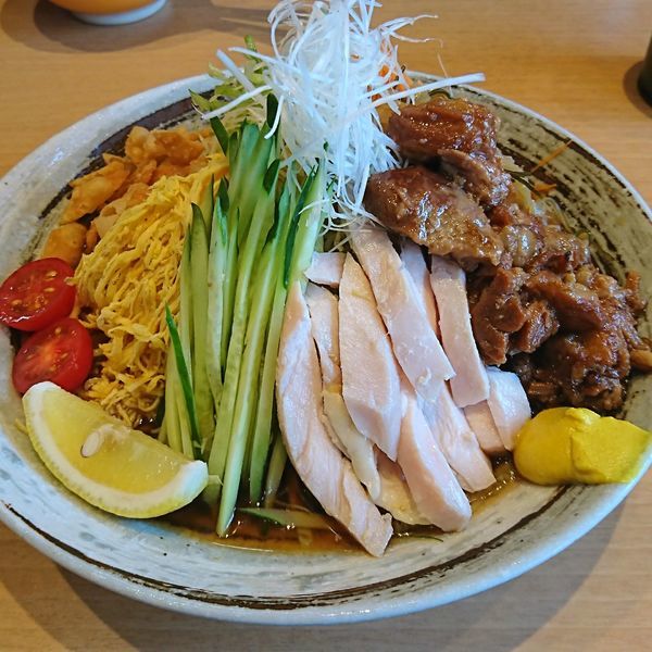 「特製冷し彩蓮盛り 醤油タレ」@らーめん処 彩蓮の写真