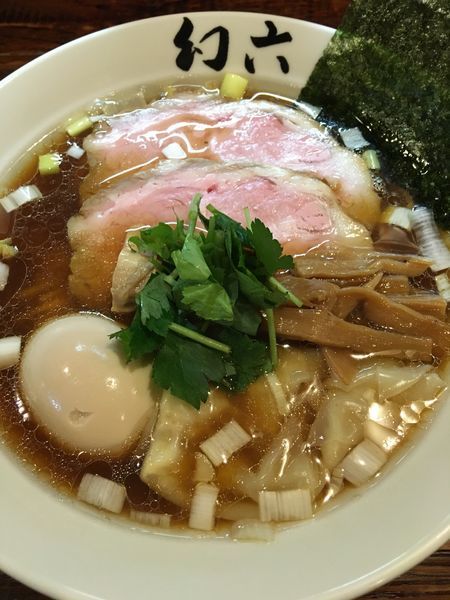 「特製醤油そば」@中華そば 幻六の写真