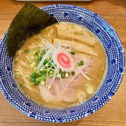 魚介とんこつラーメン