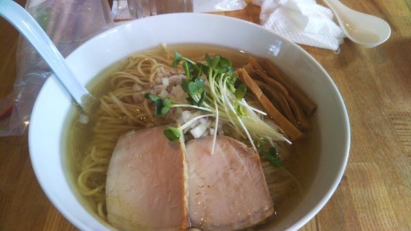 「塩らーめん+大盛」@湖麺屋 Reel Cafeの写真