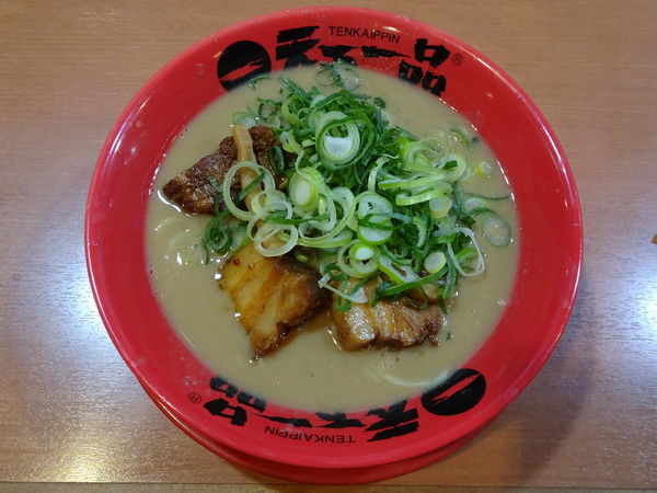 「角煮ラーメン」@天下一品 くずは店の写真
