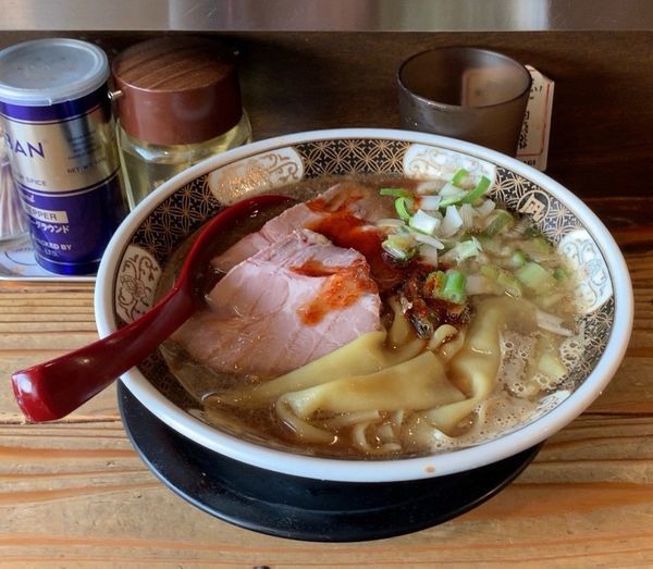 「すごい煮干しラーメン中盛 チャーシュー」@すごい煮干ラーメン凪 新宿ゴールデン街店 本館の写真