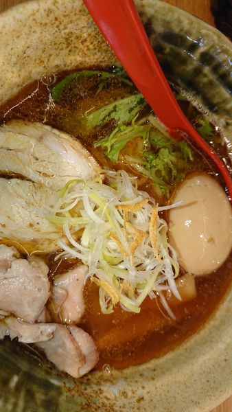 「焼きあご塩  味玉」@焼きあご塩らー麺 たかはし 大阪城店の写真