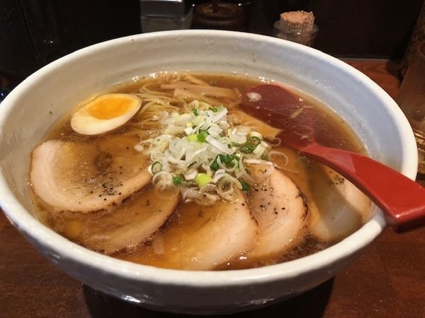 「バラ肉ちゃーしゅーめん（しょうゆ）￥970」@老麺魂の写真