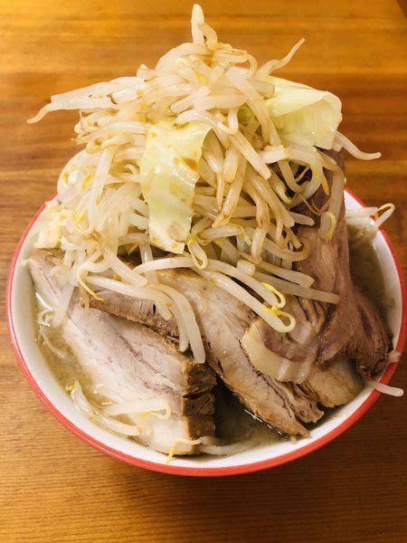 「特製ラーメン(トッピング 野菜増し)1000円」@麺屋 べべの写真