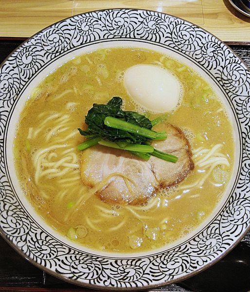 「味玉濃厚鶏魚介らぁめん 900円」@鶏らぁめん たけなかの写真