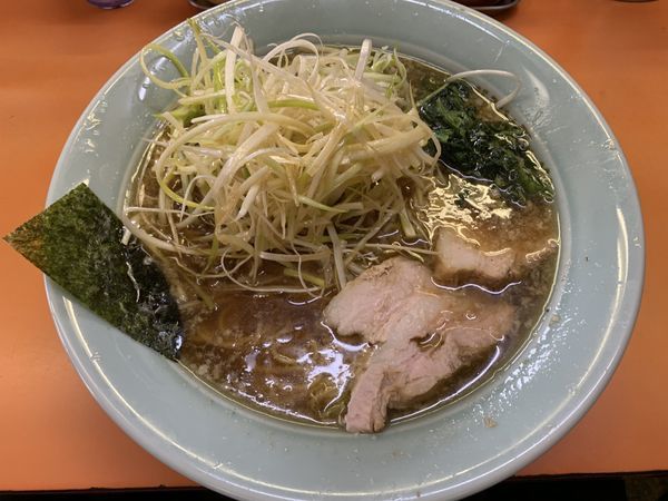 「ネギラーメン中 750円」@ラーメンショップ 椿 小川店の写真