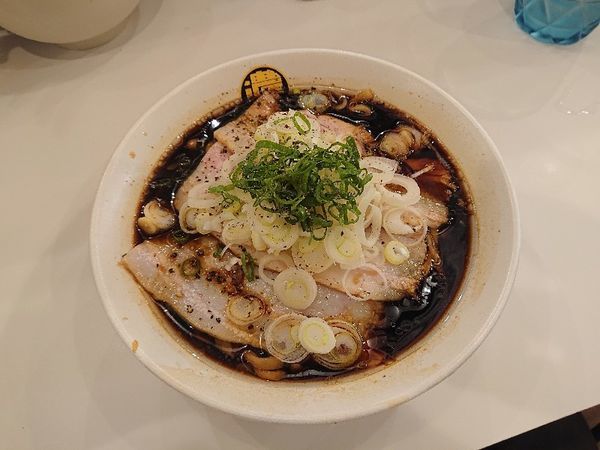 「荻窪ブラック」@濃菜麺 井の庄 荻窪店の写真