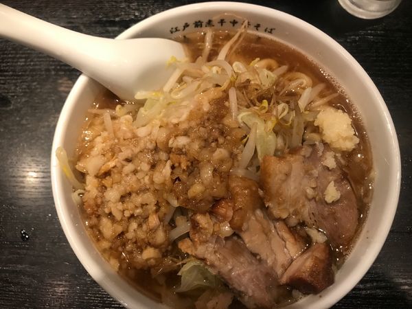 「限定煮干し豚骨豚ラーメン　900円」@江戸前煮干中華そば きみはん 五反田店の写真
