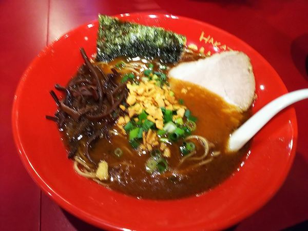 「長浜ラーメン黒」@HAKATA ICHIRINの写真