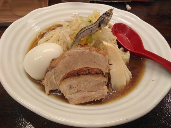 「冷やし煮干しそば」@拉麺一匠 DEAD OR ALIVEの写真