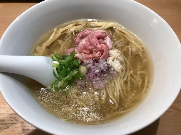 「らぁ麺  800円」@らぁ麺 鳳仙花の写真