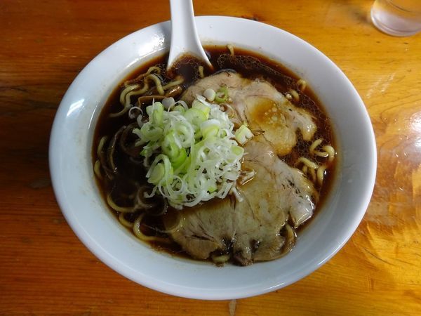 「醤油ラーメン」@とっかり 本店の写真