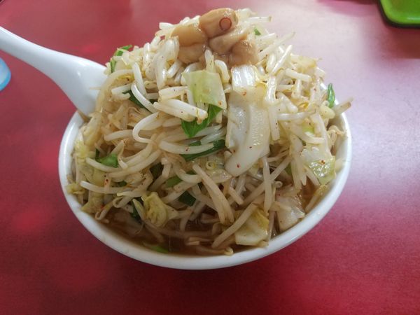 「国士無双　醤油」@べトコンラーメンの写真