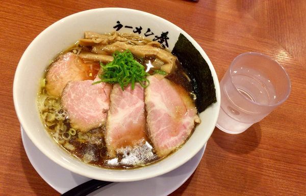 「しょうゆラーメンwithチャーシュー増し」@ラーメン 奏の写真