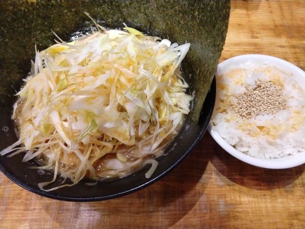 「ネギらーめん（海苔増し）」@壱八家 つきみ野店の写真