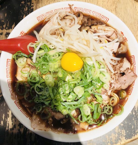 「特大新福チャーシューそば 1,100円」@新福菜館 麻布十番店の写真